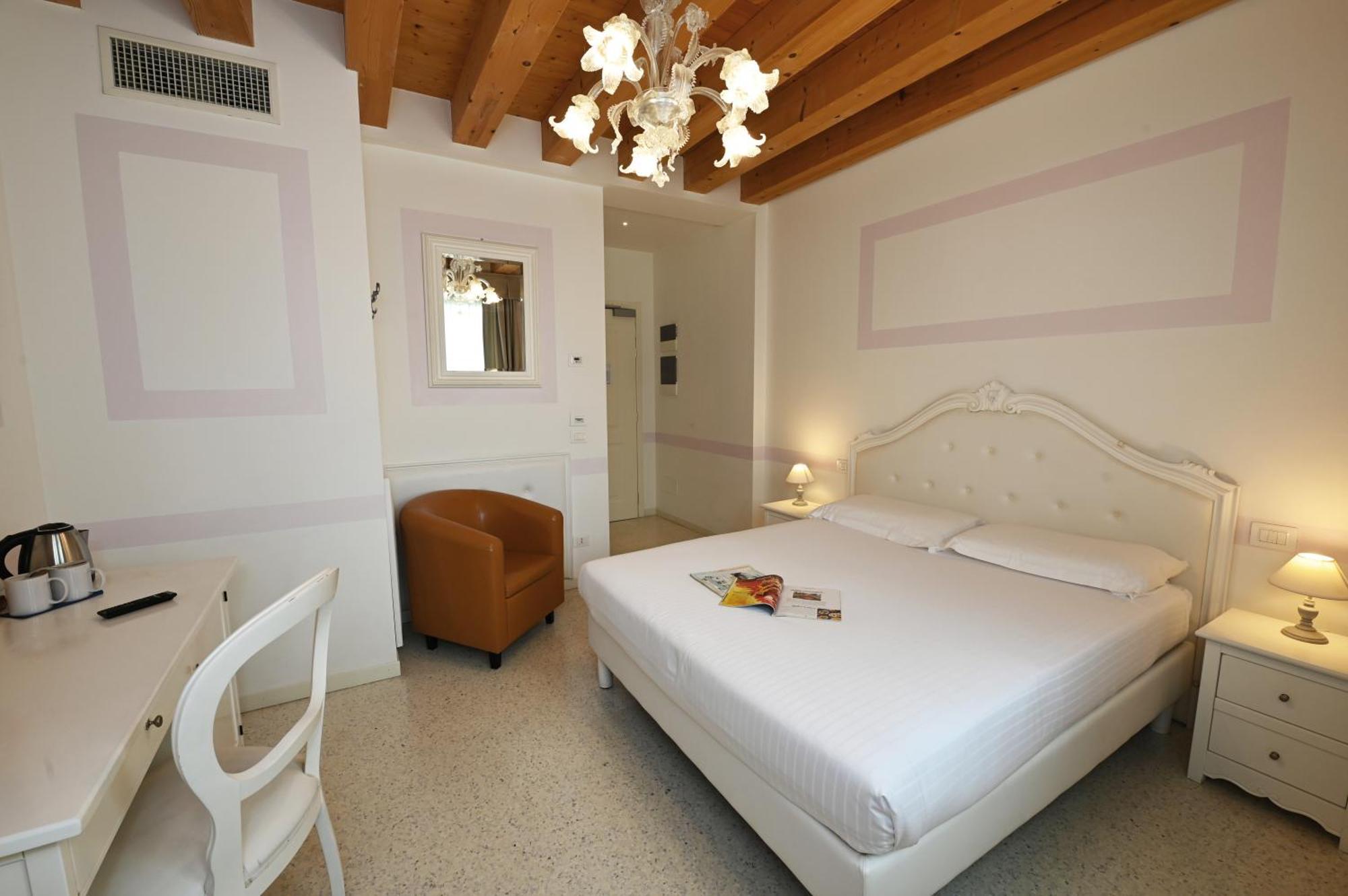 Hotel Villa Patriarca Mirano Camera foto